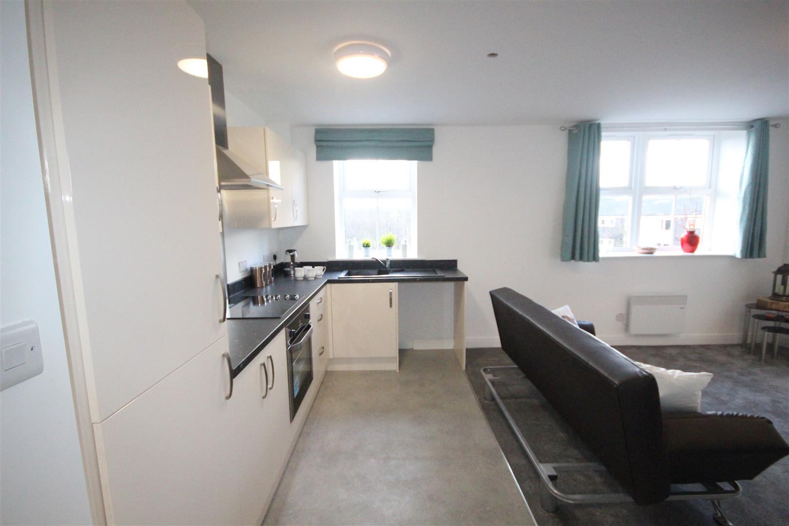 1 bedroom flat To Let in Earby - IMG_5775.jpg